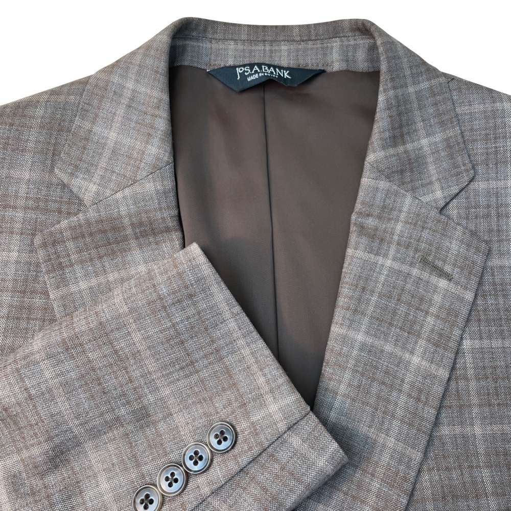 Jos A Bank Traveler Brown Plaid Wool Blazer Sport Coat 42 Long‎ Traditional Fit